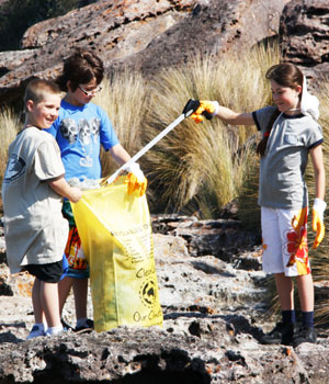 ALBAA junior members showing everyone how it's done